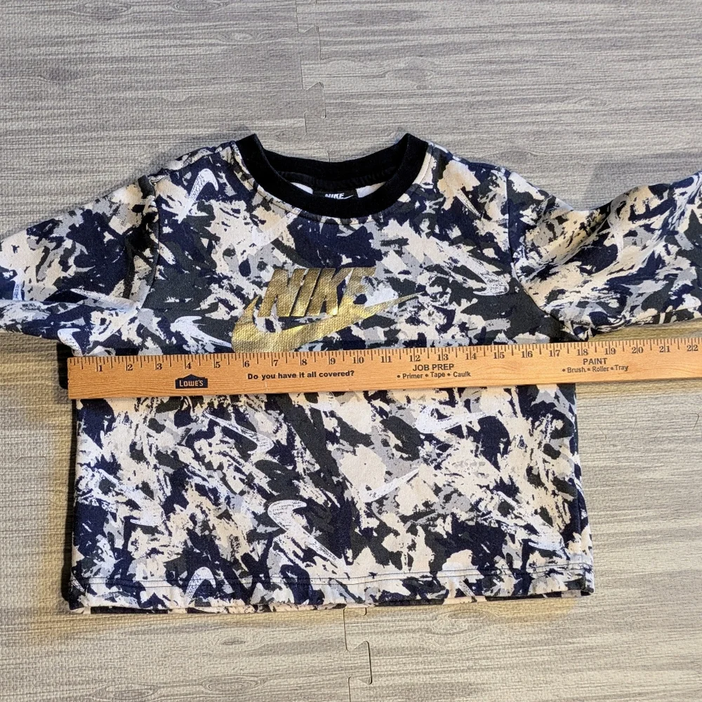 Girls Youth Nike Cropped ‎ Crewneck Sweatshirt, Blue, Cream, Gold Swoosh, Sz L
